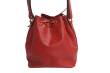 Load image into Gallery viewer, LOUIS VUITTON ルイヴィトン エピ ノエ 巾着ショルダーバッグ M44007 カスティリアンレッド レザー ゴールド金具 美品 中古 4b003408