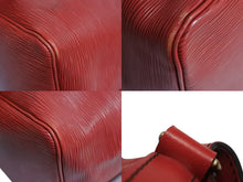 Load image into Gallery viewer, LOUIS VUITTON ルイヴィトン エピ ノエ 巾着ショルダーバッグ M44007 カスティリアンレッド レザー ゴールド金具 美品 中古 4b003408