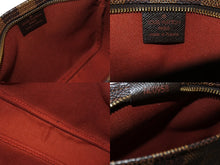 Load image into Gallery viewer, 極美品 LOUIS VUITTON ルイヴィトン トゥルースメイクアップポーチ ハンドバッグ N51982 ダミエキャンバス ブラウン ゴールド金具 中古 4b003425