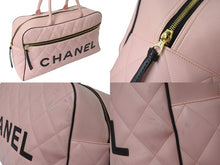 Load image into Gallery viewer, 極美品 CHANEL シャネル ボストンバッグ 3番台 キルティング ピンク ロゴ カーフスキン ゴールド金具 中古 4b000100