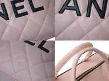 Load image into Gallery viewer, 極美品 CHANEL シャネル ボストンバッグ 3番台 キルティング ピンク ロゴ カーフスキン ゴールド金具 中古 4b000100
