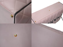 Load image into Gallery viewer, 極美品 CHANEL シャネル ボストンバッグ 3番台 キルティング ピンク ロゴ カーフスキン ゴールド金具 中古 4b000100