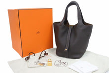 Load image into Gallery viewer, HERMES エルメス ハンドバッグ ピコタンロックPM エベヌ トリヨンクレマンス Z刻印 2021年製 エベンヌ エベーヌ 濃茶 中古 42292