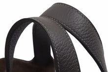 Load image into Gallery viewer, HERMES エルメス ハンドバッグ ピコタンロックPM エベヌ トリヨンクレマンス Z刻印 2021年製 エベンヌ エベーヌ 濃茶 中古 42292