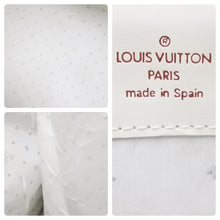Load image into Gallery viewer, LOUIS VUITTON ルイヴィトン エクストラヴァガン 限定品 ハンドバッグ スハリレザー アイボリー スタッズ M91803 中古 47954