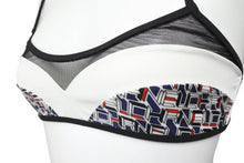 Load image into Gallery viewer, 新品未使用 CHANEL シャネル スイムウェア 13SS P46027W05306 ブラック ホワイト ネイビー レッド サイズ34 中古 49696