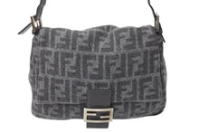 Load image into Gallery viewer, FENDI フェンディ マンマバケット ズッカ柄 ワンショルダーバッグ ハンドバッグ カシミア グレー シルバー金具 美品 中古 4c075888