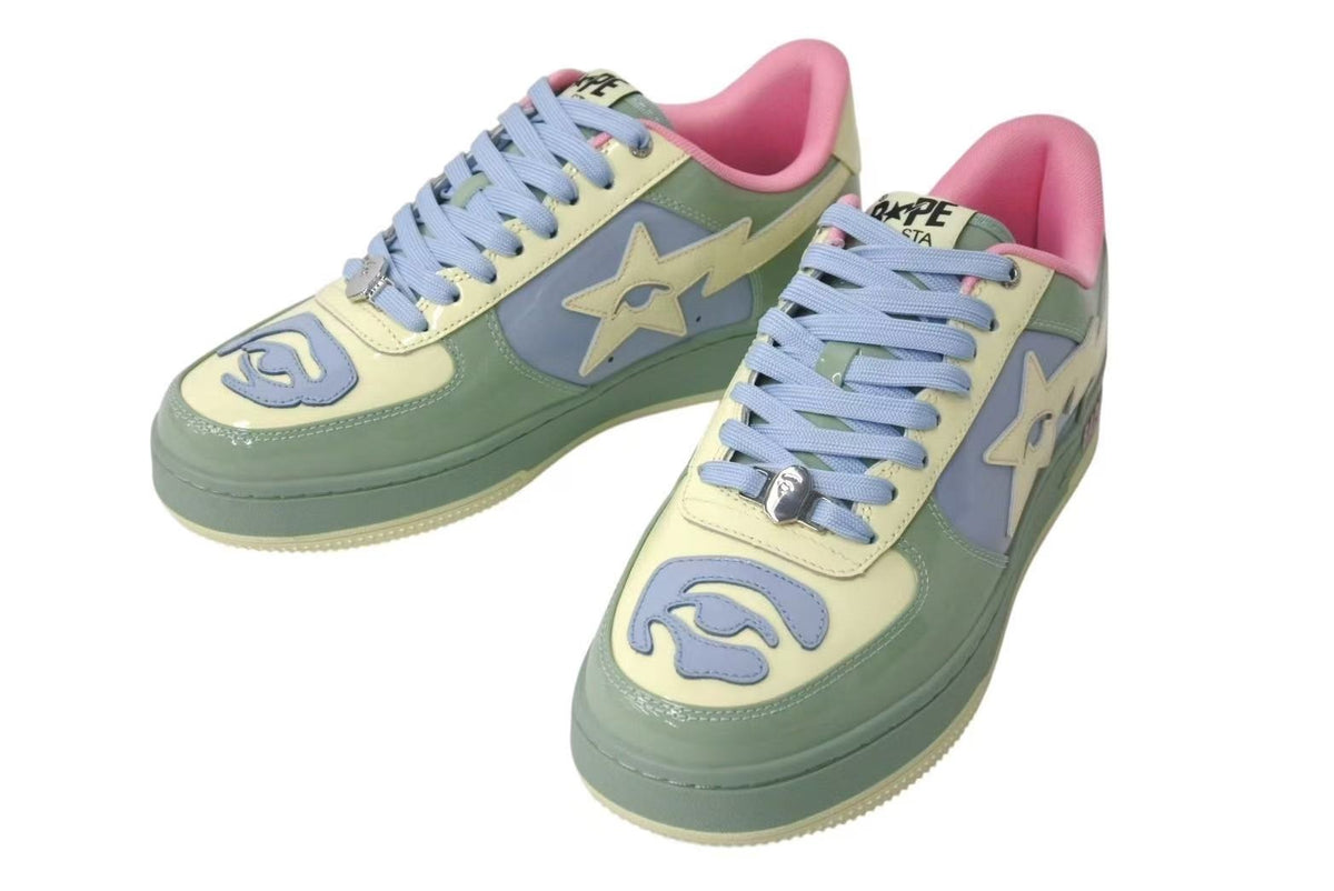 新品未使用！A BATHING APE スニーカー シューズ キッズ 19センチ