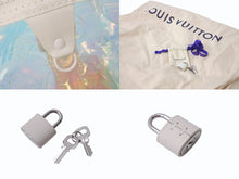 Load image into Gallery viewer, 新品同様 LOUIS VUITTON ルイヴィトン キーポル バンドリエール50 ボストンバッグ M53271 PVC プリズム ビニール マルチカラー 中古 4b002162