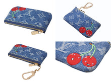 Load image into Gallery viewer, 新品未使用 LOUIS VUITTON ルイヴィトン モノグラム デニム カードキーケース ポシェットクレ チェリー 新作 M14938 村上隆 ブルー 中古 4b002807