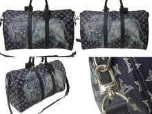 Load image into Gallery viewer, 新品同様 LOUIS VUITTON ルイヴィトン キーポル バンドリエール45 ボストンバッグ M54129 モノグラム サバンナ チャップマンブラザーズ 中古 4b002831