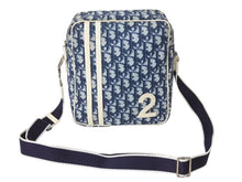 Load image into Gallery viewer, Christian Dior クリスチャンディオール トロッター ショルダーバッグ ナンバー2 ネイビー シルバー金具 美品 中古 4b002854