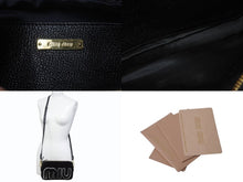 Load image into Gallery viewer, 極美品 MIUMIU ミュウミュウ 18-19AW シアリング ロゴ ショルダーバッグ ブラック 黒 ファー 5BH084 ゴールド金具 中古 4b002885