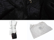 Load image into Gallery viewer, PRADA プラダ スタッズ 巾着 ショルダーバッグ 1BH038 イタリア製 ナイロン レザー ブラック レッド シルバー金具 美品 中古 4b002886