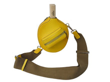 Load image into Gallery viewer, 新品未使用 FENDI フェンディ 卓球 セット ラケット ショルダーケース イタリア製 イエロー レザー 中古 4b002909