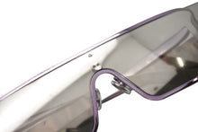 Load image into Gallery viewer, Dior×Rihanna ディオール×リアーナ サングラス キャッツアイ 非売品 イタリア製 メタリックパープル 美品 中古 4b002947