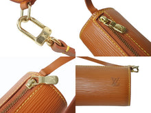 Load image into Gallery viewer, 極美品 LOUIS VUITTON ルイヴィトン スフロ ハンドバッグ M52223 エピ レザー ブラウン ゴールド金具 中古 4b002992