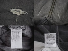 Load image into Gallery viewer, CHROME HEARTS クロムハーツ セメタリークロスパッチ デニムパンツ サイズ27 Levi's リーバイス グレー 20パッチ 美品 中古 4b003167