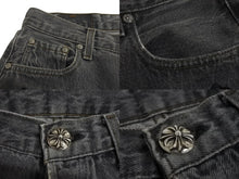 Load image into Gallery viewer, CHROME HEARTS クロムハーツ セメタリークロスパッチ デニムパンツ サイズ27 Levi's リーバイス グレー 20パッチ 美品 中古 4b003167