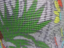 Load image into Gallery viewer, 極美品 me ISSEY MIYAKE ミーイッセイミヤケ タンクトップ ノースリーブカットソー MI03FR362 ポリエステル グレー 総柄 中古 4b003189