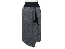 Load image into Gallery viewer, ISSEY MIYAKE イッセイミヤケ ニット スカート 80s L N 64707 日本製 ウール アクリル グレー ブラック サイズM 美品 中古 4b003191