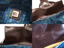 Load image into Gallery viewer, FENDI フェンディ マンマバケット ワンショルダーバッグ 26424 スパンコール ビーズ ブルー シルバー金具 美品 中古 4b003243