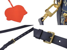 Load image into Gallery viewer, 新品同様品 LOUISVUITTON ルイヴィトン NIGO ジャパニーズクルーザー ハンドバッグ M45970 デニム トリヨン インディゴ 中古 4b003257