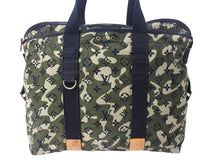 Load image into Gallery viewer, LOUIS VUITTON ルイヴィトン モノグラモフラージュ トレイ トートバッグ M95783 村上隆 マークジェイコブス カーキ 美品 中古 4b003263