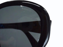 Load image into Gallery viewer, CHANEL シャネル キルティング ココマーク サングラス ブラック プラスチック 56☐17 5188 アイウェア 小物 ロゴ オーバル 美品 中古 4b003362