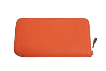 Load image into Gallery viewer, HERMES エルメス アザップロングシルクインヴキー 長財布 A刻印 レザー シルク フランス製 オレンジ シルバー金具 美品 中古 4b003391