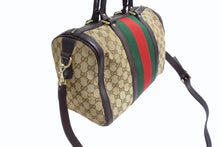Load image into Gallery viewer, GUCCI グッチ ボストンバッグ ハンドバッグ シェリーライン 247205 GGキャンバス ベージュ ゴールド金具 美品 中古 4b003540