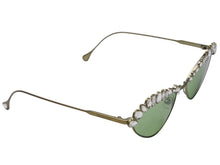 Load image into Gallery viewer, 極美品 SWAROVSKI スワロフスキー ステートメント キャッツアイシェイプ サングラス ラインストーン Sk7009 グリーン 中古 4b003855