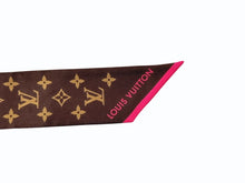 Load image into Gallery viewer, 極美品 LOUIS VUITTON ルイヴィトン 村上隆 バンドーBB スカーフ チェリーブロッサム モノグラム M96084 シルク ブラウン 中古 4b005388