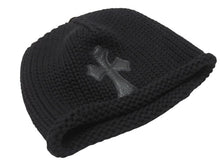 Load image into Gallery viewer, 新品同様 CHROME HEARTS クロムハーツ クロスパッチ ニットキャップ ビーニー カシミヤ レザー シルバー925 ブラック ONE SIZE 中古 4b006574