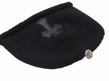 Load image into Gallery viewer, 新品同様 CHROME HEARTS クロムハーツ クロスパッチ ニットキャップ ビーニー カシミヤ レザー シルバー925 ブラック ONE SIZE 中古 4b006574