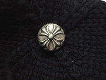 Load image into Gallery viewer, 新品同様 CHROME HEARTS クロムハーツ クロスパッチ ニットキャップ ビーニー カシミヤ レザー シルバー925 ブラック ONE SIZE 中古 4b006574