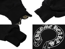 Load image into Gallery viewer, 極美品 CHROME HEARTS クロムハーツ OLD Horseshoe Hoodie オールドモデル ホースシュー サーマル パーカーサイズM ブラック 中古 4b008144