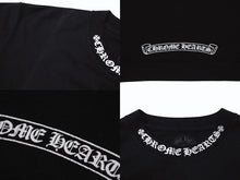 Load image into Gallery viewer, CHROME HEARTS クロムハーツ ネックロゴ 長袖Tシャツ サイズL アームロゴ プリント ブラック コットン 美品 中古 4b008219