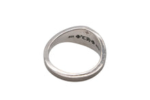 Load image into Gallery viewer, 極美品 CHROME HEARTS クロムハーツ CHクレストリング ミニ 指輪 重量約3.0g サイズ9号 2012/.925刻印 シルバー925 中古 4b008456