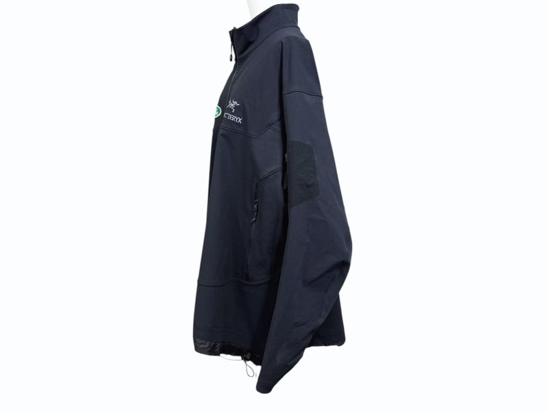 美品　アークテリクス　ガンマLTジャケット　ナイロン　ジップ　ブルゾン　ブラック 美品 アークテリクス ガンマLTジャケット ナイロン ジップ