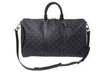 Load image into Gallery viewer, 新品同様 LOUIS VUITTON ルイヴィトン エクリプス キーポル バンドリエール45 ボストンバッグ M40569 シルバー金具 ブラック 中古 4c073964