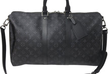 Load image into Gallery viewer, 新品同様 LOUIS VUITTON ルイヴィトン エクリプス キーポル バンドリエール45 ボストンバッグ M40569 シルバー金具 ブラック 中古 4c073964