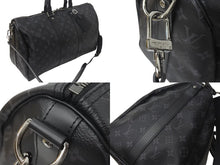 Load image into Gallery viewer, 新品同様 LOUIS VUITTON ルイヴィトン エクリプス キーポル バンドリエール45 ボストンバッグ M40569 シルバー金具 ブラック 中古 4c073964