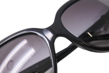 Load image into Gallery viewer, CHANEL シャネル サングラス ココマーク サイドリボン 5170-A 58□17 135 3N ブラック ホワイト 美品 中古 4c067116cc