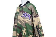 Load image into Gallery viewer, 極美品 CHROMEHEARTS クロムハーツ MATTYBOY SexRecords ボンバージャケット ダガーファスナー クロスボタン サイズM 中古 4c067405