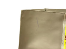 Load image into Gallery viewer, LOUIS VUITTON ルイヴィトン トートバッグ 2003年限定 D60181 ポリウレタン ナイロンキャンバス グレージュ イエロー 美品 中古 4c067470