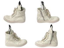 Load image into Gallery viewer, クロムハーツ リックオウエンス ジオバスケット スニーカー CHクロス ダガー レザー シルバー925 サイズ38 ホワイト 良品 中古 4c067711