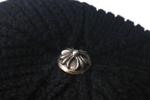 Load image into Gallery viewer, CHROME HEARTS クロムハーツ ビーニー ニット帽 クロスパッチ カシミヤ ブラック 美品 中古 4c067891