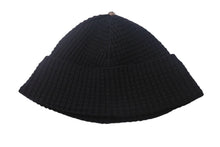 Load image into Gallery viewer, CHROME HEARTS クロムハーツ ビーニー ニット帽 フリーサイズ シルバー金具 ブラック 美品 中古 4c067918
