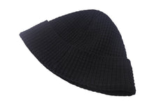 Load image into Gallery viewer, CHROME HEARTS クロムハーツ ビーニー ニット帽 フリーサイズ シルバー金具 ブラック 美品 中古 4c067918